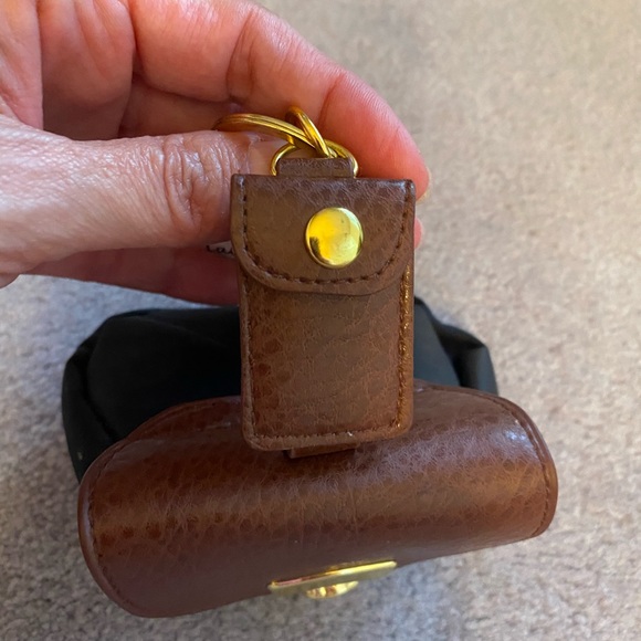 Laila Rowe nylon & leather key ring change purse - Picture 3 of 5